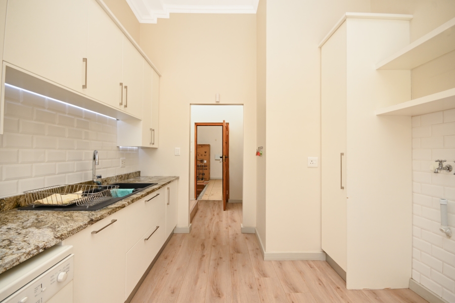 5 Bedroom Property for Sale in Greenways Golf Estate Western Cape